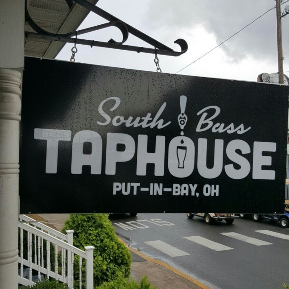 South Bass Taphouse